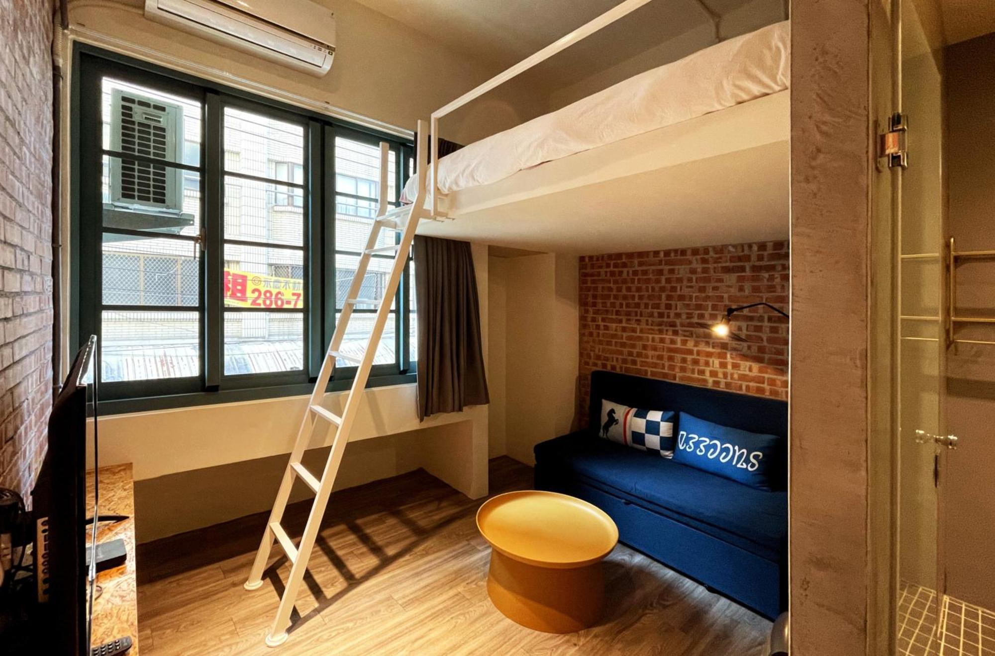 Funtime Hostel Chiayi City Luaran gambar